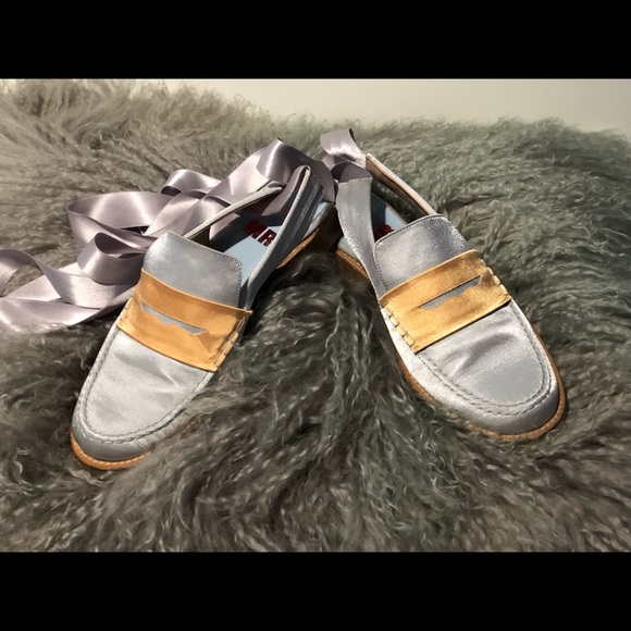 Mr. by Man Repeller Cinderella slides - Picture 3 of 4